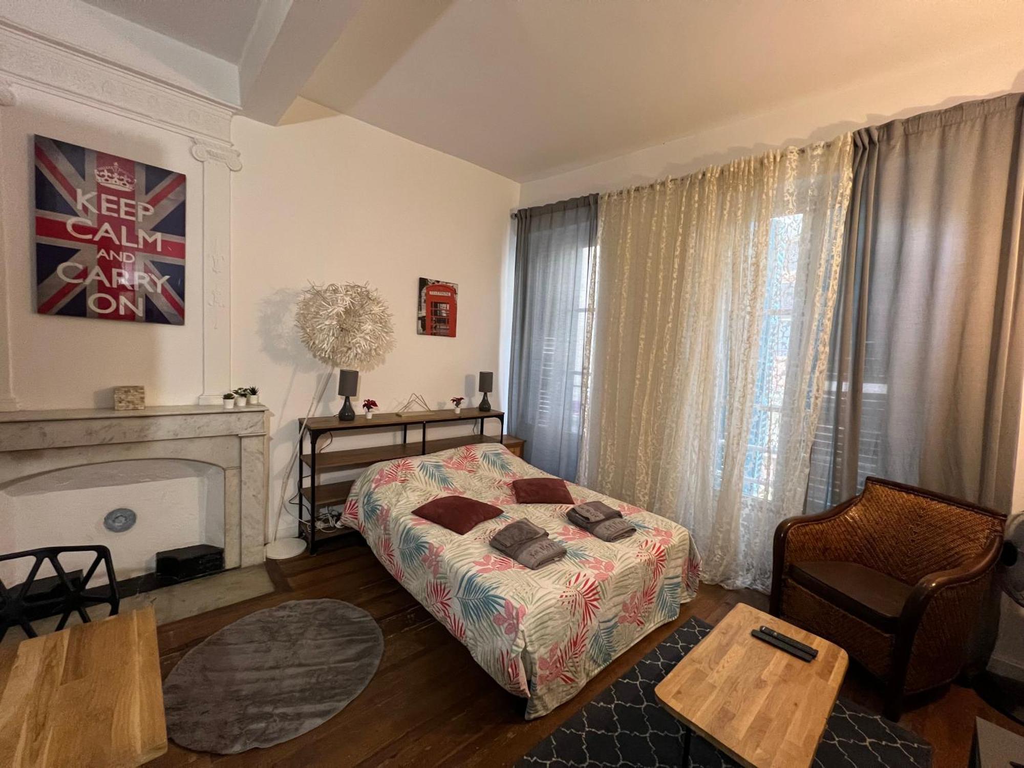 Les Studios Du Centre Historique De Valence Βαλένς Εξωτερικό φωτογραφία